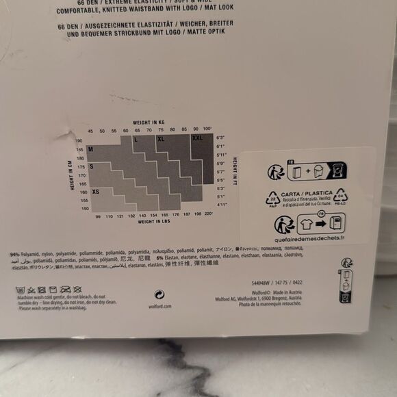 NWT Wolford Velvet De Luxe 66 Tights size Medium - Picture 5 of 6